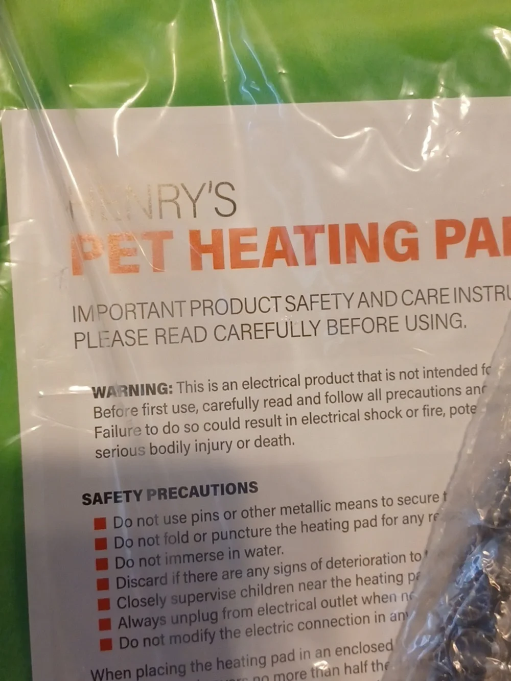 Henry's Pet Heating Pad